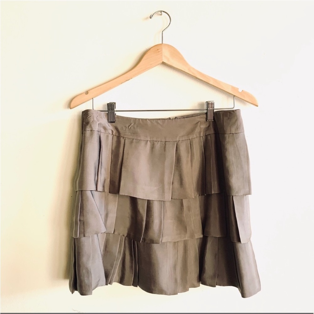 Banana Republic 3 tier skirt - Picture 3 of 7